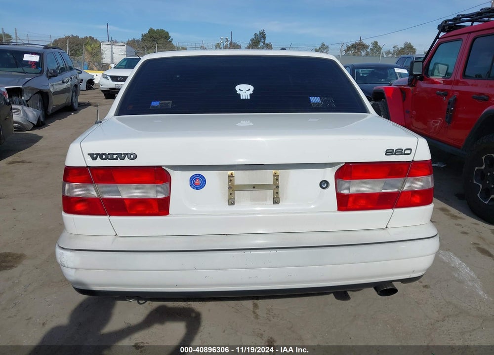 1997 VOLVO 960 VIN: YV1KS9600V1111125
