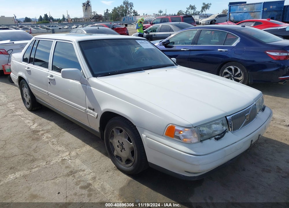 1997 VOLVO 960 VIN: YV1KS9600V1111125