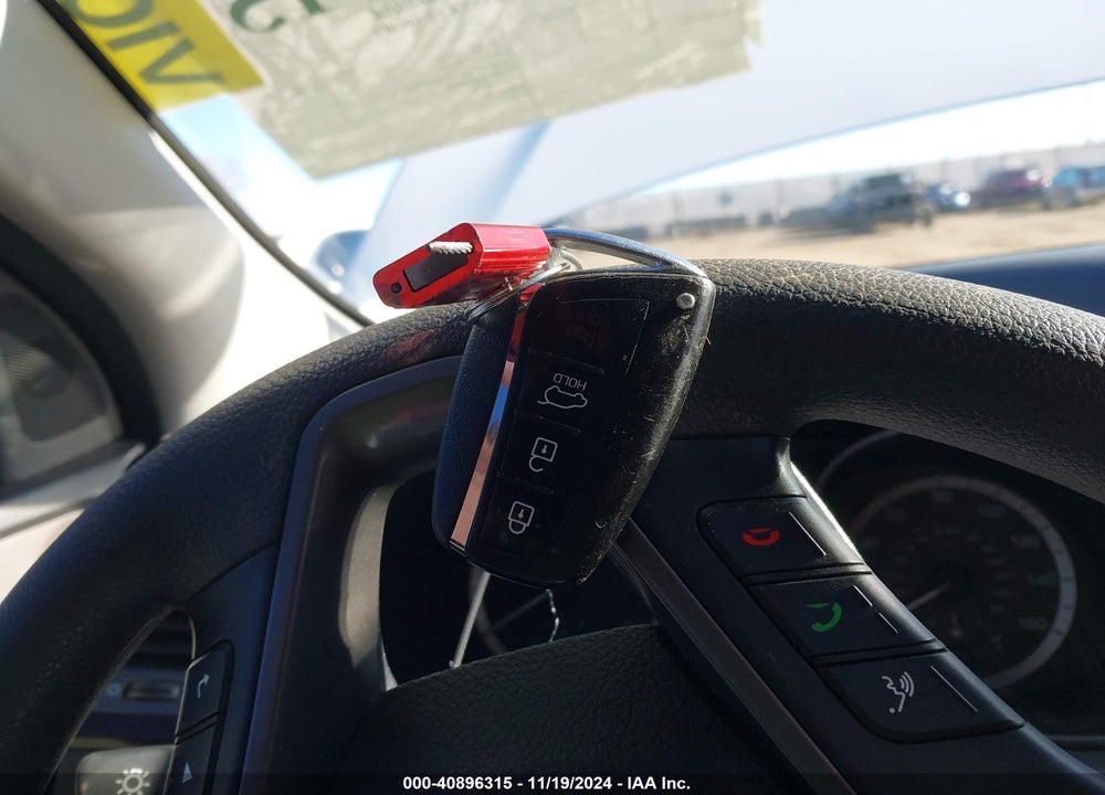 2018 HYUNDAI SANTA FE SPORT 2.4L VIN: 5NMZUDLB3JH078421