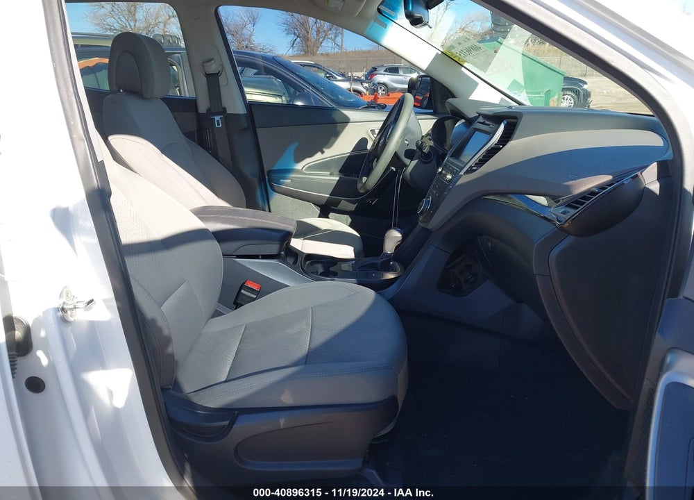 2018 HYUNDAI SANTA FE SPORT 2.4L VIN: 5NMZUDLB3JH078421