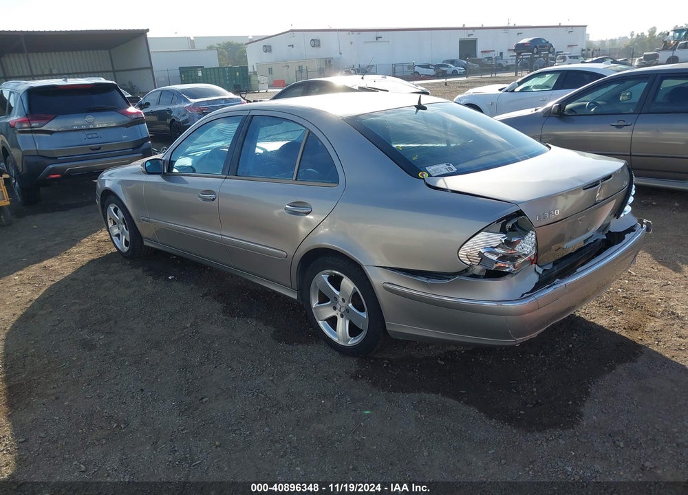 2003 MERCEDES-BENZ E 320 VIN: WDBUF65J13X108092