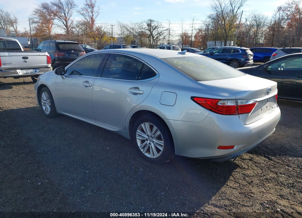 2013 LEXUS ES 350 VIN: JTHBK1GG3D2015399