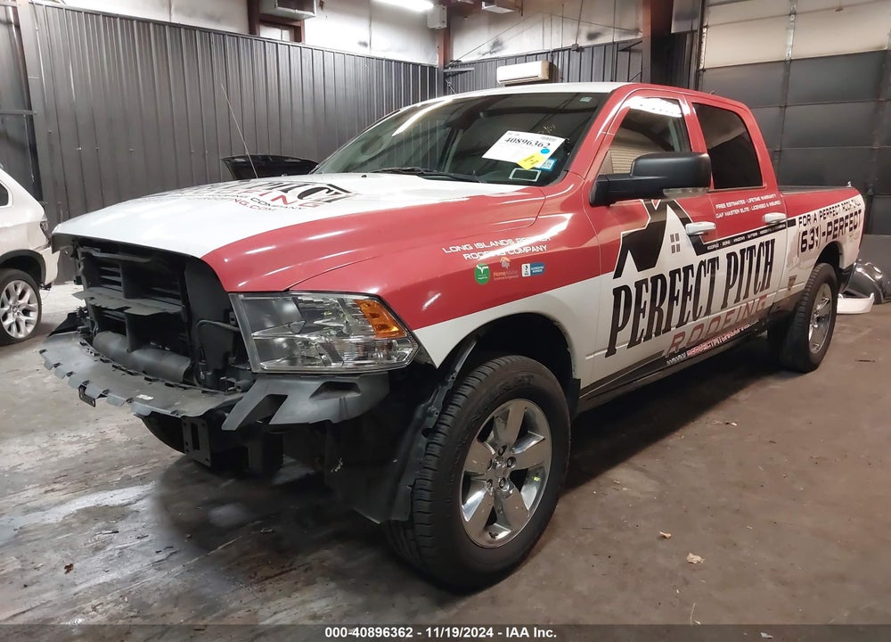 2019 RAM 1500 CLASSIC BIG HORN 4X4 6'4 BOX VIN: 1C6RR7TT1KS724371