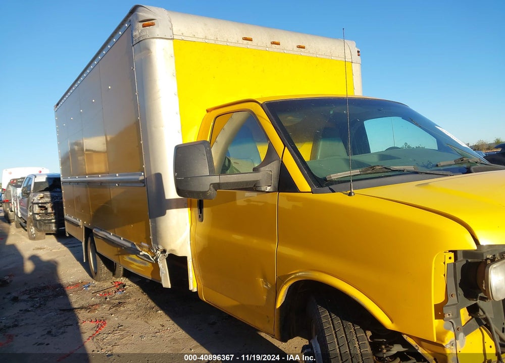 2012 GMC SAVANA CUTAWAY VIN: 1GD374CG9C1902827