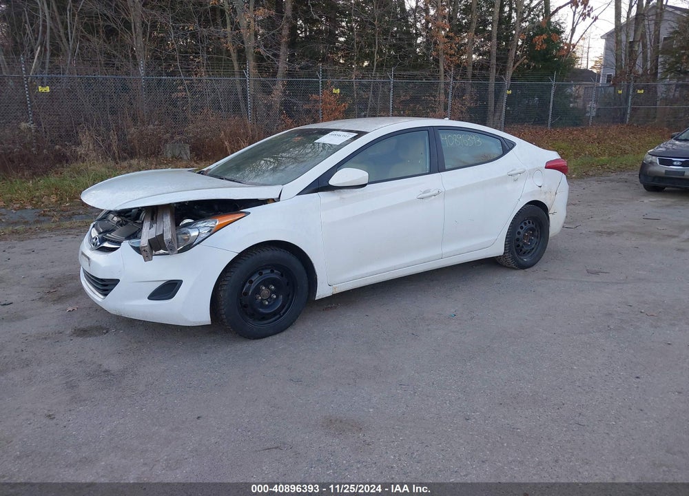 2012 HYUNDAI ELANTRA GLS VIN: 5NPDH4AE2CH073602