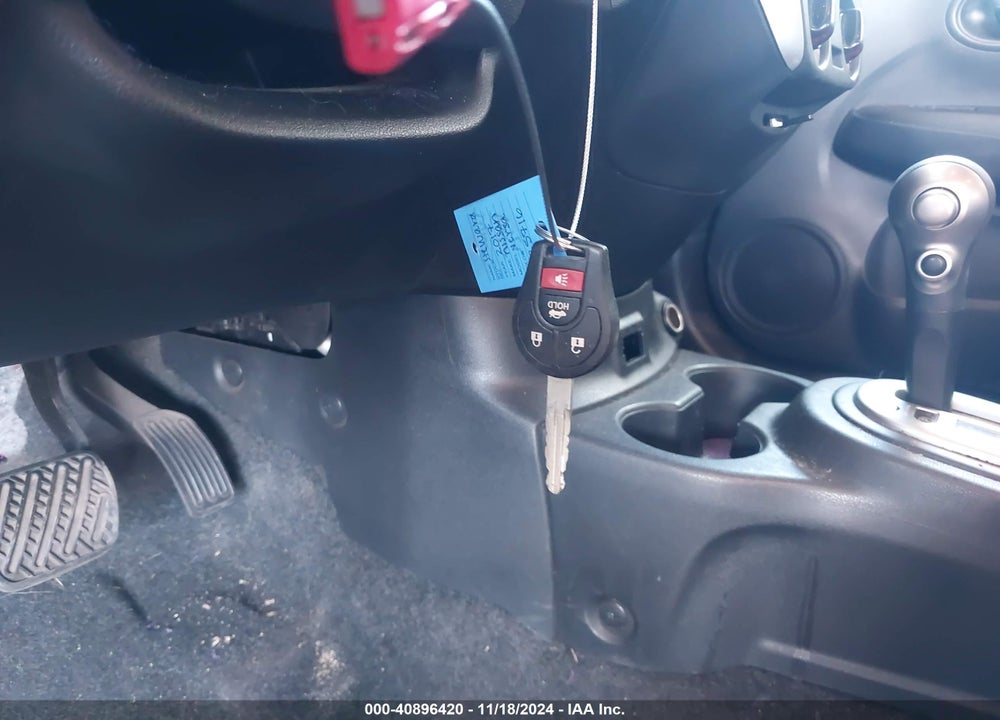 2017 NISSAN VERSA 1.6 SV VIN: 3N1CN7AP2HL889856