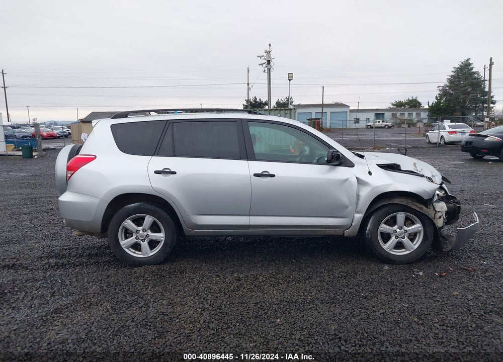 2008 TOYOTA RAV4 BASE V6 VIN: JTMBK33V585069079