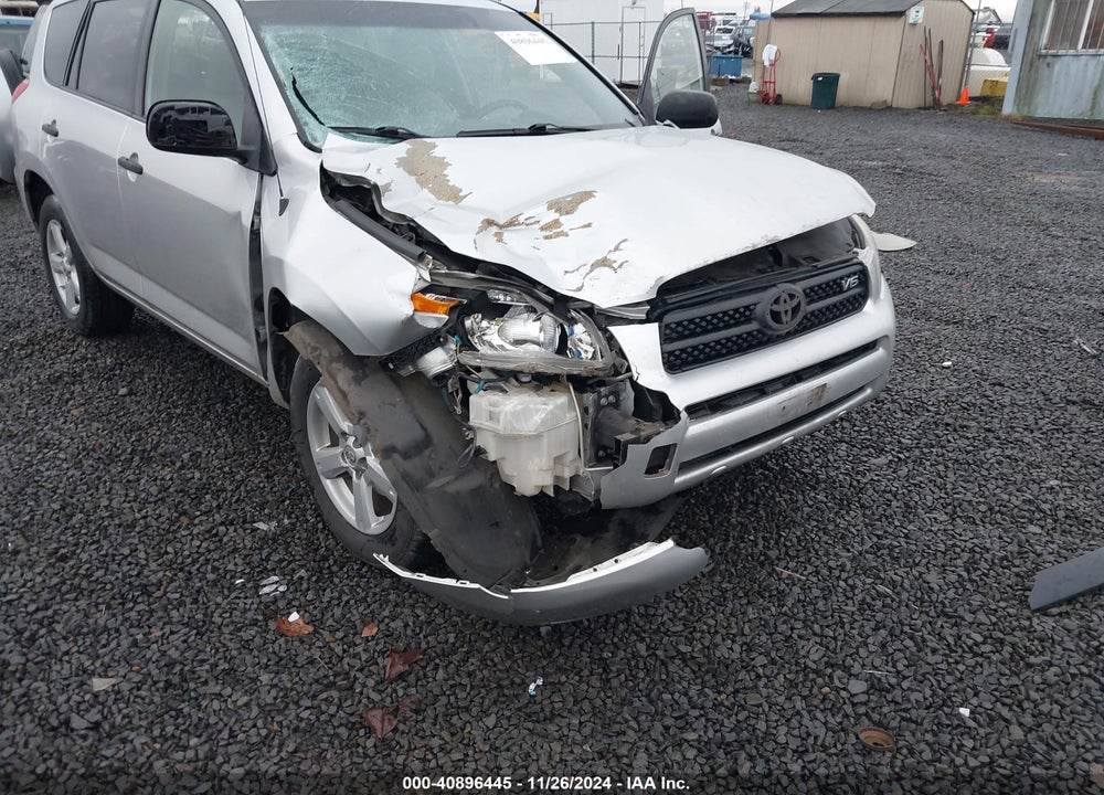 2008 TOYOTA RAV4 BASE V6 VIN: JTMBK33V585069079