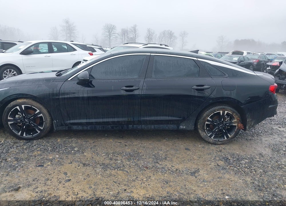2024 KIA K5 VIN: 5XXG64J2XRG244691