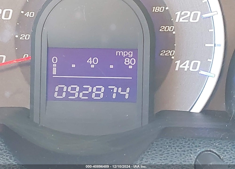 2011 HONDA FIT SPORT VIN: JHMGE8H52BC004470