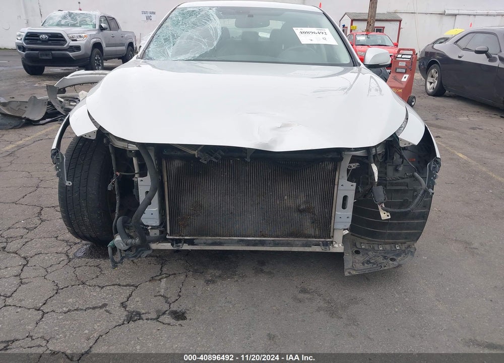 2018 INFINITI Q50 3.0T LUXE VIN: JN1EV7AR1JM433059