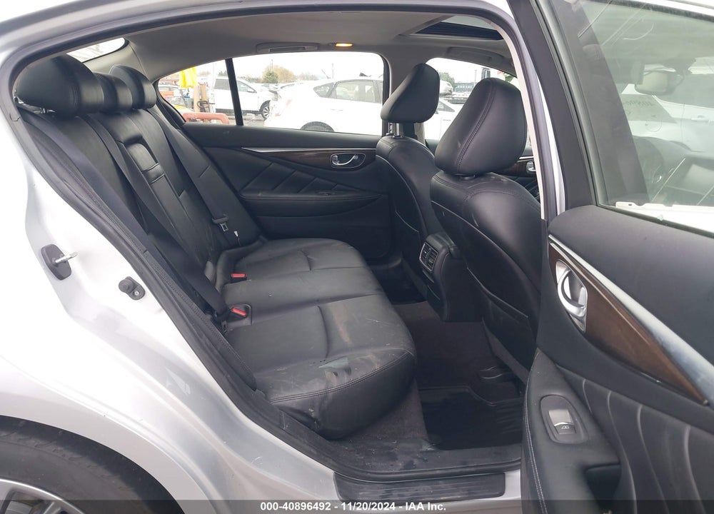 2018 INFINITI Q50 3.0T LUXE VIN: JN1EV7AR1JM433059