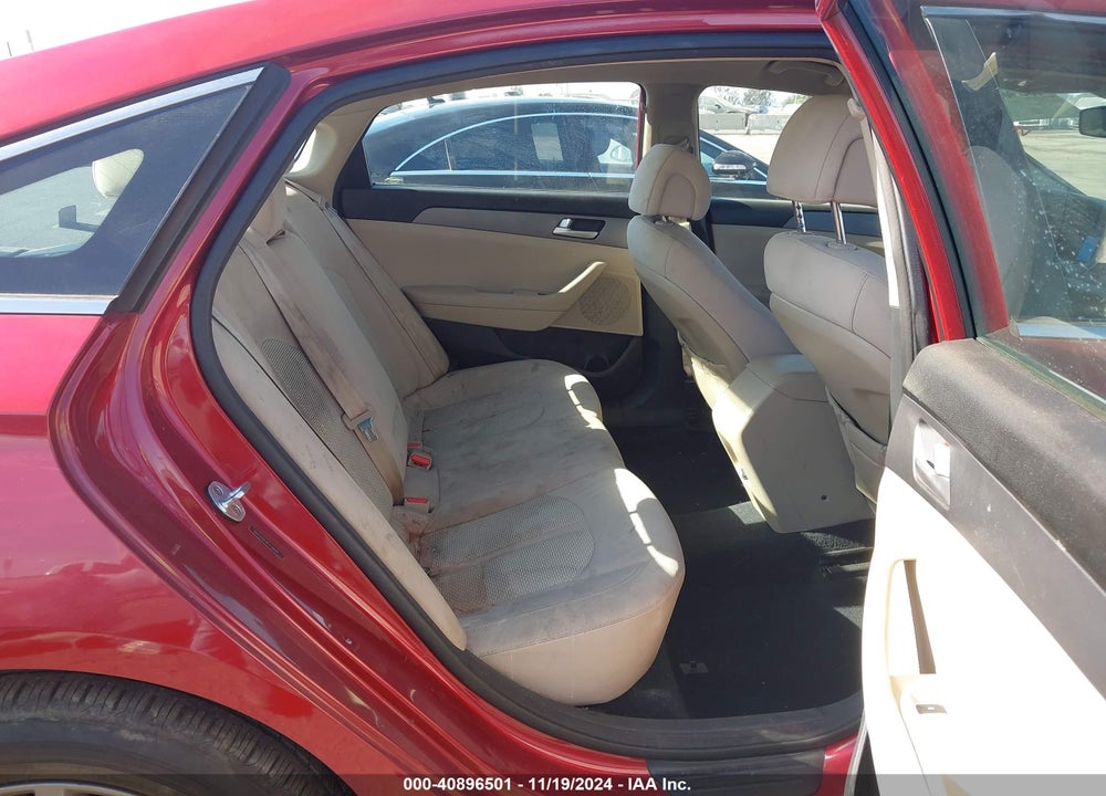 2015 HYUNDAI SONATA SE VIN: 5NPE24AF9FH139081
