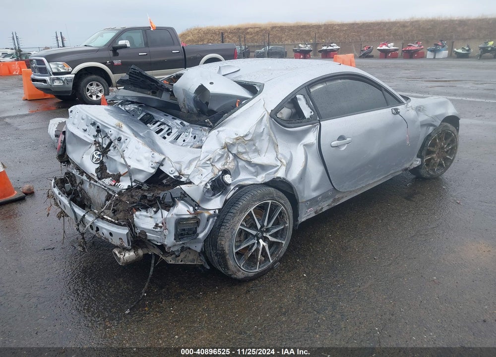 2022 TOYOTA GR86 VIN: JF1ZNBC12N8752113