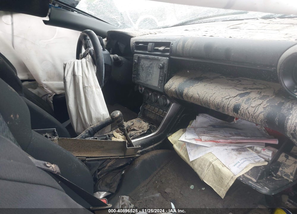 2022 TOYOTA GR86 VIN: JF1ZNBC12N8752113