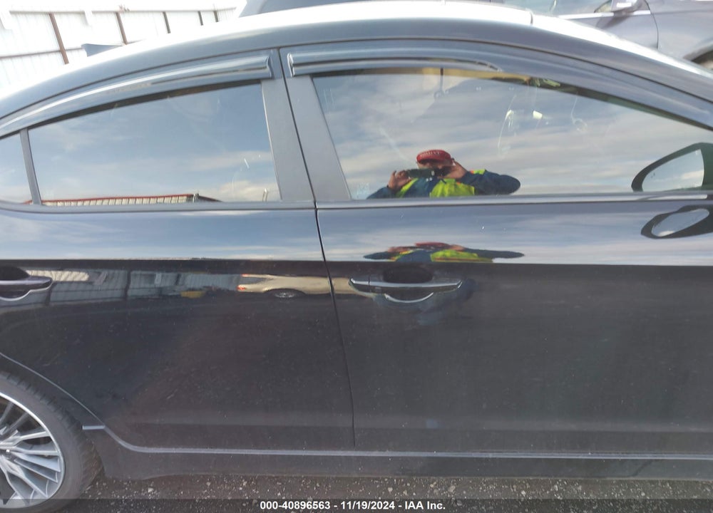 2018 HYUNDAI ELANTRA SPORT VIN: KMHD04LB6JU719670