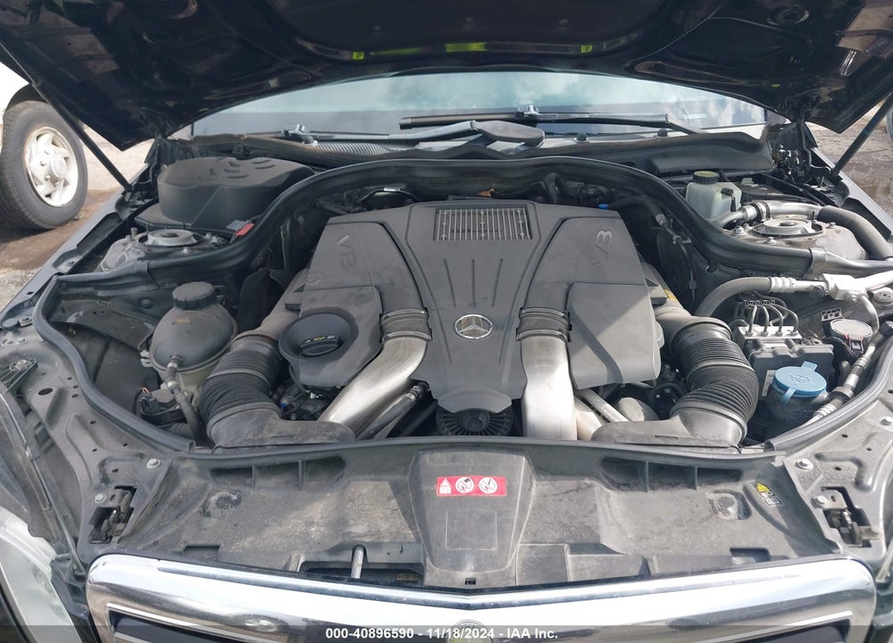 2012 MERCEDES-BENZ E 550 4MATIC VIN: WDDHF9BB5CA581424