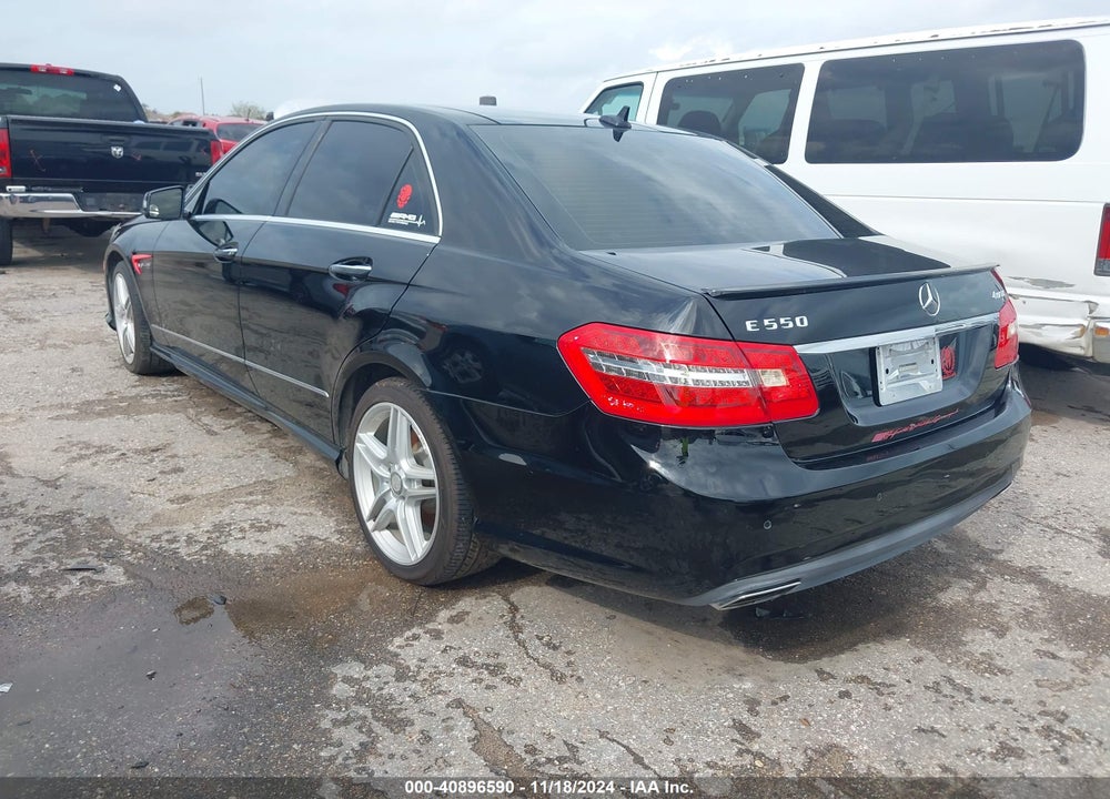 2012 MERCEDES-BENZ E 550 4MATIC VIN: WDDHF9BB5CA581424