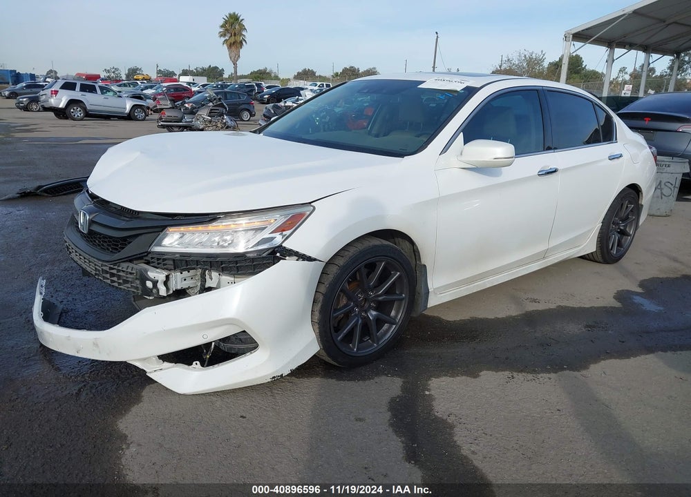 2017 HONDA ACCORD TOURING V6 VIN: 1HGCR3F90HA021352
