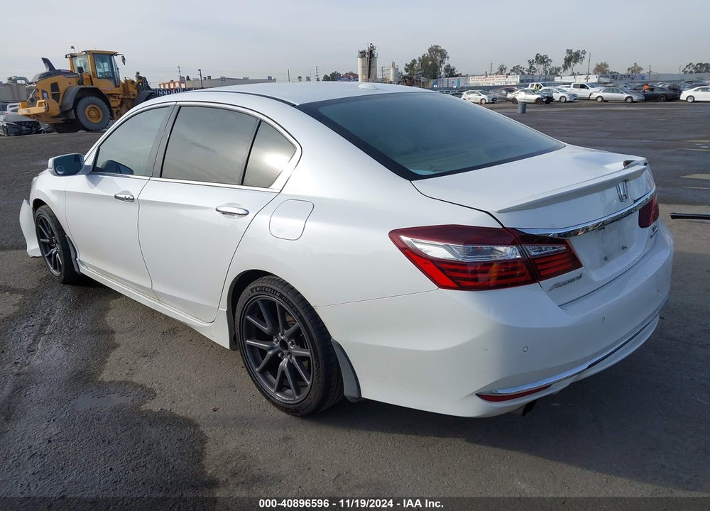2017 HONDA ACCORD TOURING V6 VIN: 1HGCR3F90HA021352