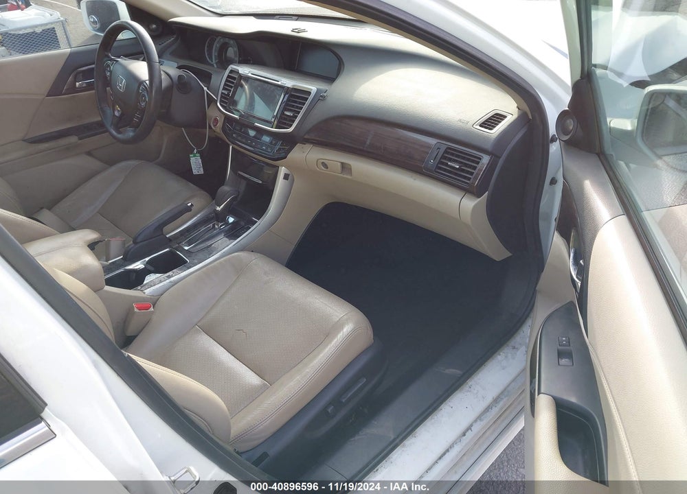 2017 HONDA ACCORD TOURING V6 VIN: 1HGCR3F90HA021352