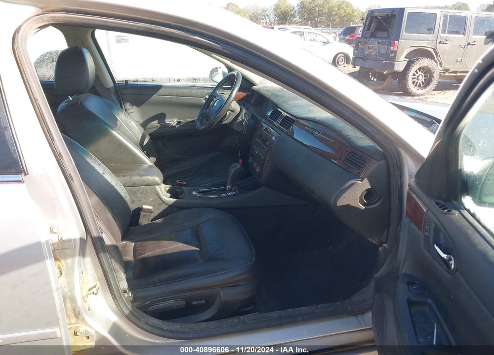 2011 CHEVROLET IMPALA LT VIN: 2G1WG5EK8B1276715