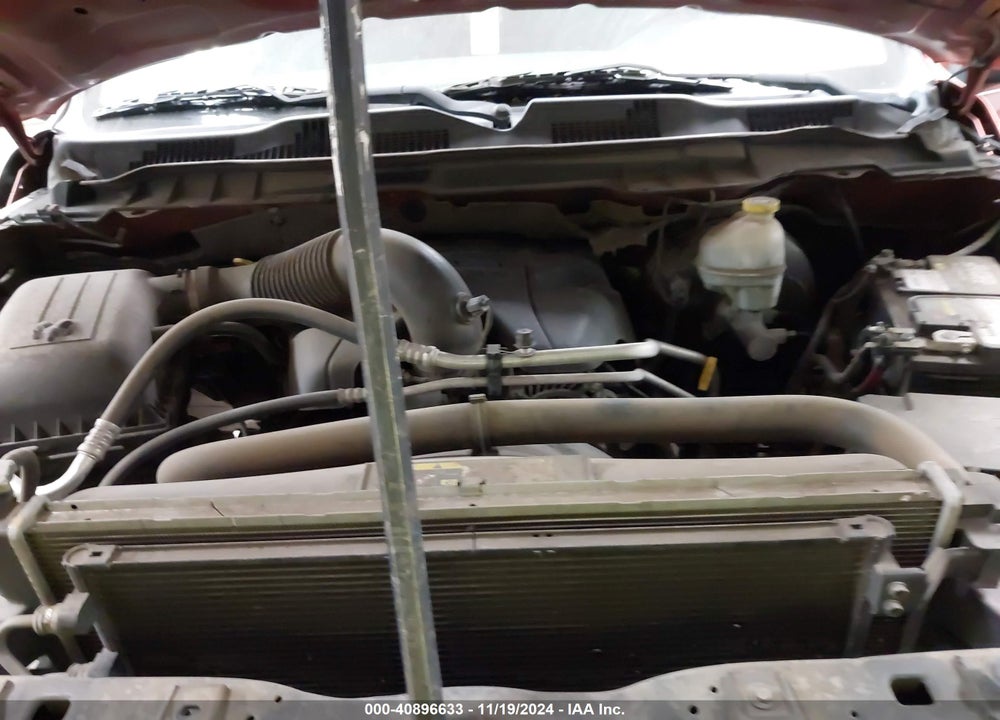 2013 RAM 1500 EXPRESS VIN: 3C6JR6AT3DG540537