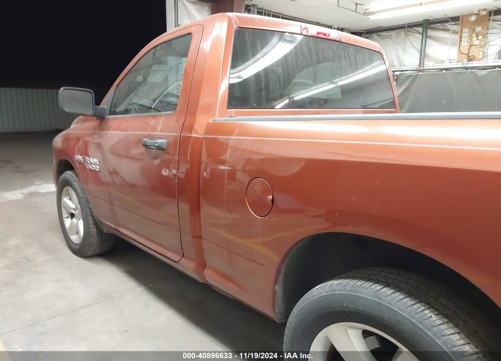 2013 RAM 1500 EXPRESS VIN: 3C6JR6AT3DG540537