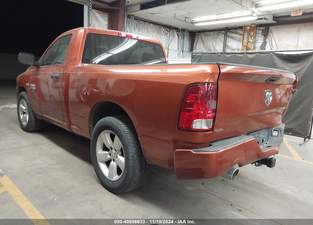 2013 RAM 1500 EXPRESS VIN: 3C6JR6AT3DG540537