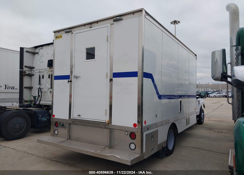 2018 FORD F-450 CHASSIS XL VIN: 1FDTF4GY6JDA02324
