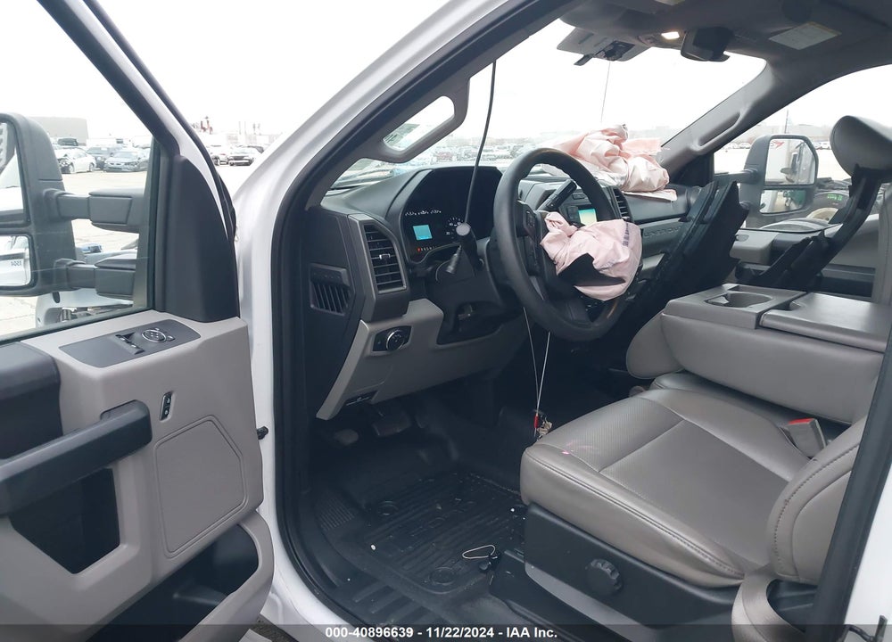 2018 FORD F-450 CHASSIS XL VIN: 1FDTF4GY6JDA02324