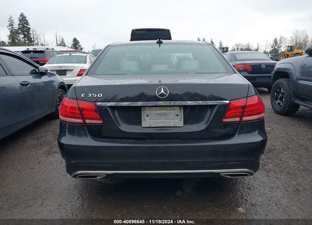 2014 MERCEDES-BENZ E 350 VIN: WDDHF5KB4EA852288