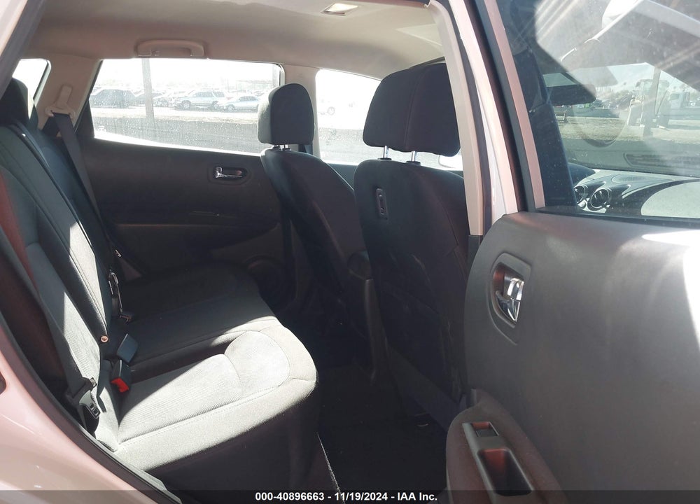 2013 NISSAN ROGUE S VIN: JN8AS5MVXDW622887