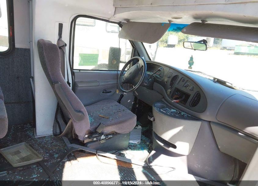 1999 FORD ECONOLINE VIN: 1FDXE40SXXHA52915