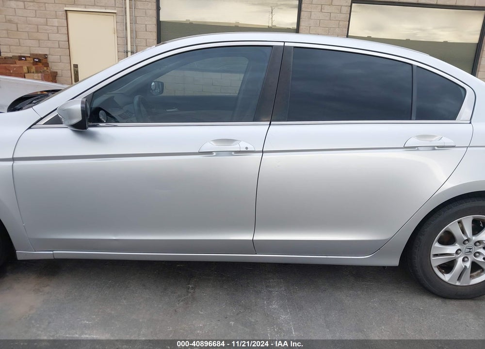 2009 HONDA ACCORD 2.4 LX-P VIN: 1HGCP264X9A065834
