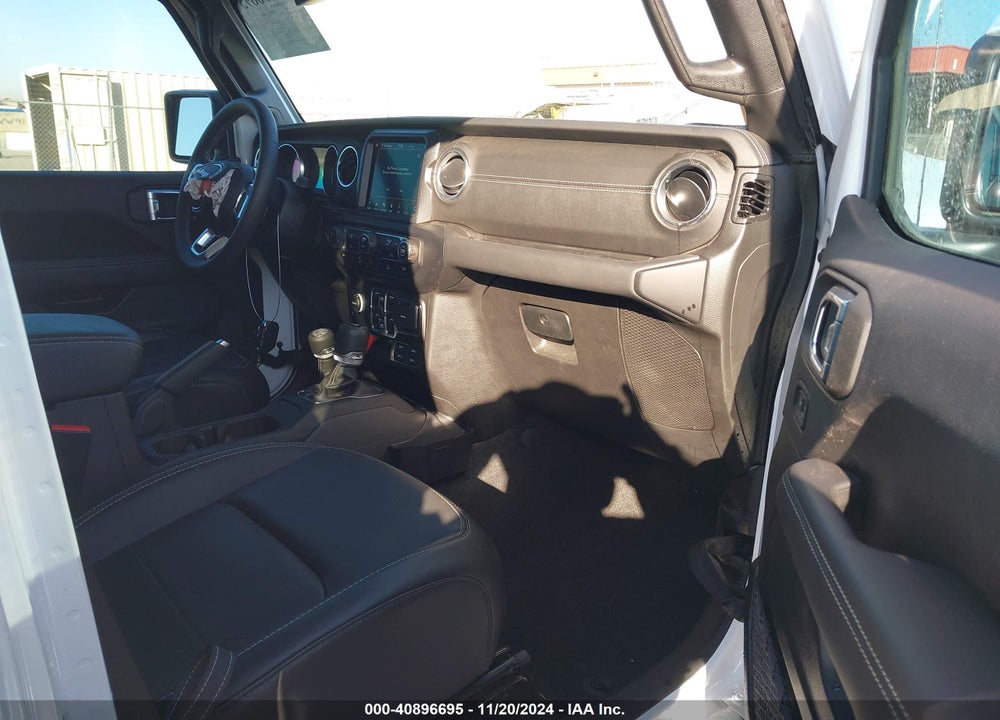 2023 JEEP WRANGLER 4XE SAHARA 4X4 VIN: 1C4JJXP67PW686372