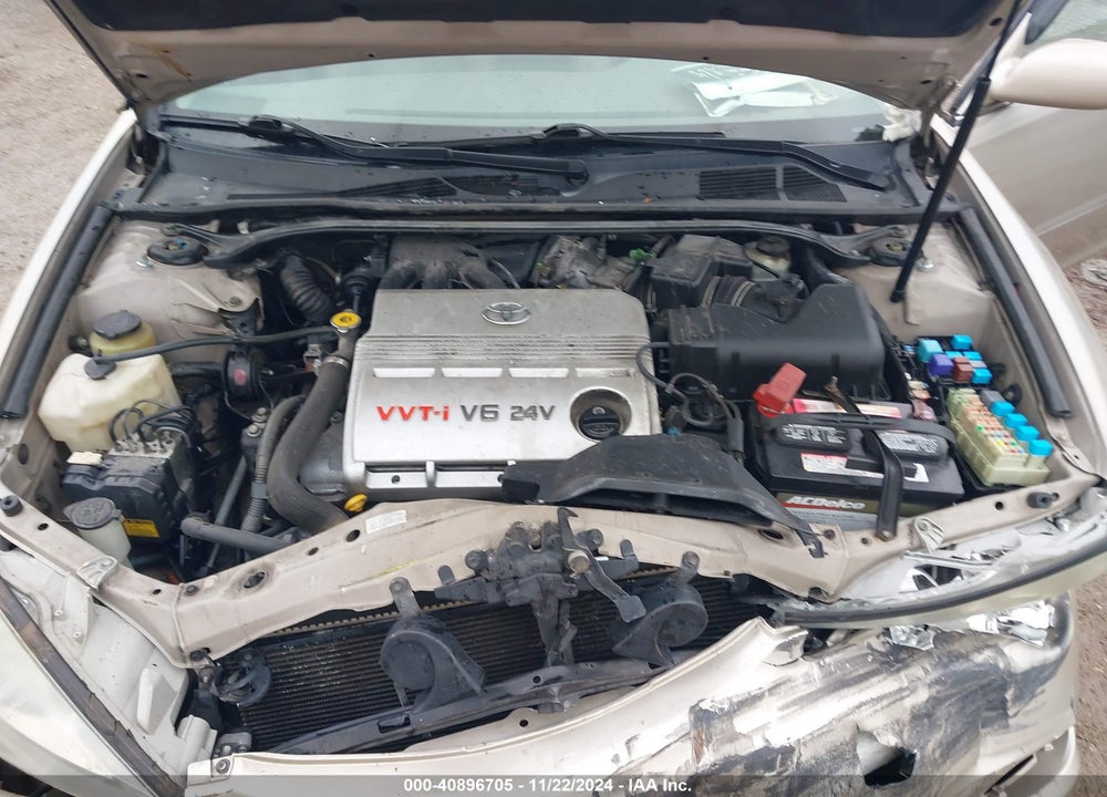2004 TOYOTA CAMRY XLE V6 VIN: 4T1BF30K84U586323