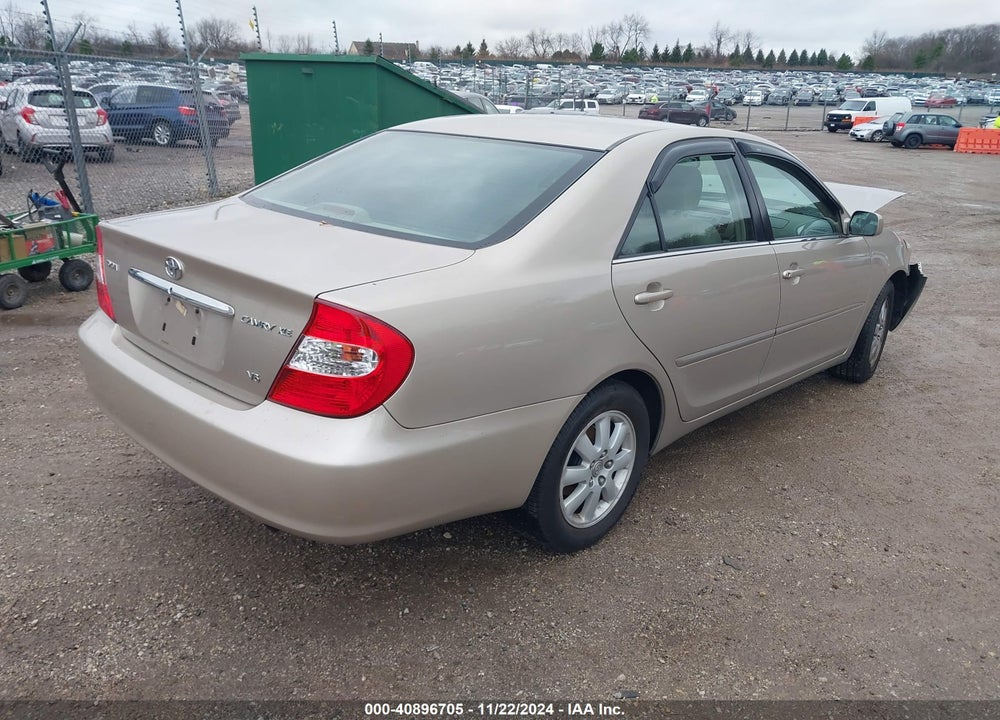 2004 TOYOTA CAMRY XLE V6 VIN: 4T1BF30K84U586323