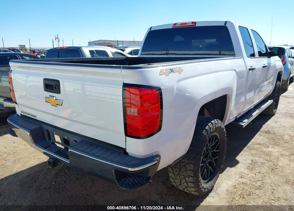 2018 CHEVROLET SILVERADO 1500 LS VIN: 1GCVKNECXJZ102189