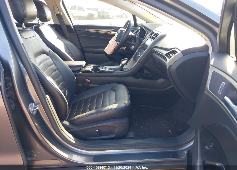 2014 FORD FUSION SE VIN: 3FA6P0H9XER163910