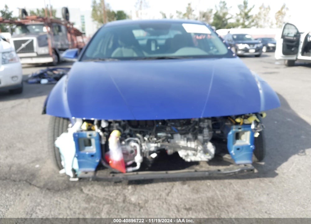 2023 HYUNDAI ELANTRA SEL VIN: KMHLS4AG5PU594951