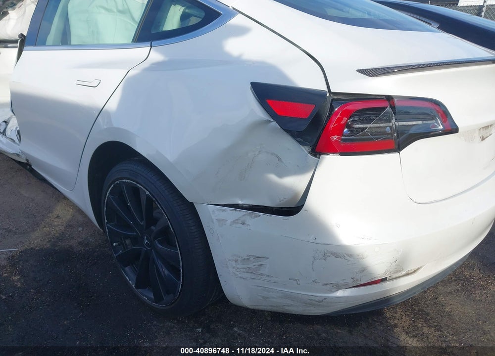 2019 TESLA MODEL 3 LONG RANGE/PERFORMANCE VIN: 5YJ3E1EB4KF194678
