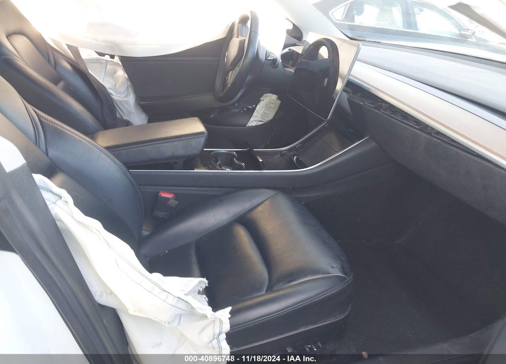2019 TESLA MODEL 3 LONG RANGE/PERFORMANCE VIN: 5YJ3E1EB4KF194678