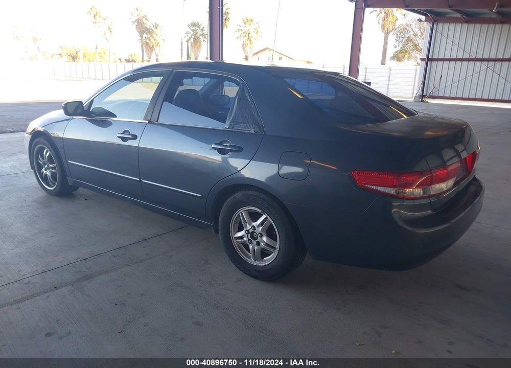 2003 HONDA ACCORD 2.4 EX VIN: JHMCM566X3C026276