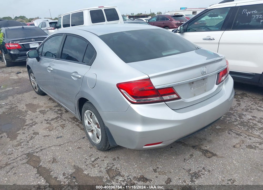 2015 HONDA CIVIC LX VIN: 19XFB2F57FE077208