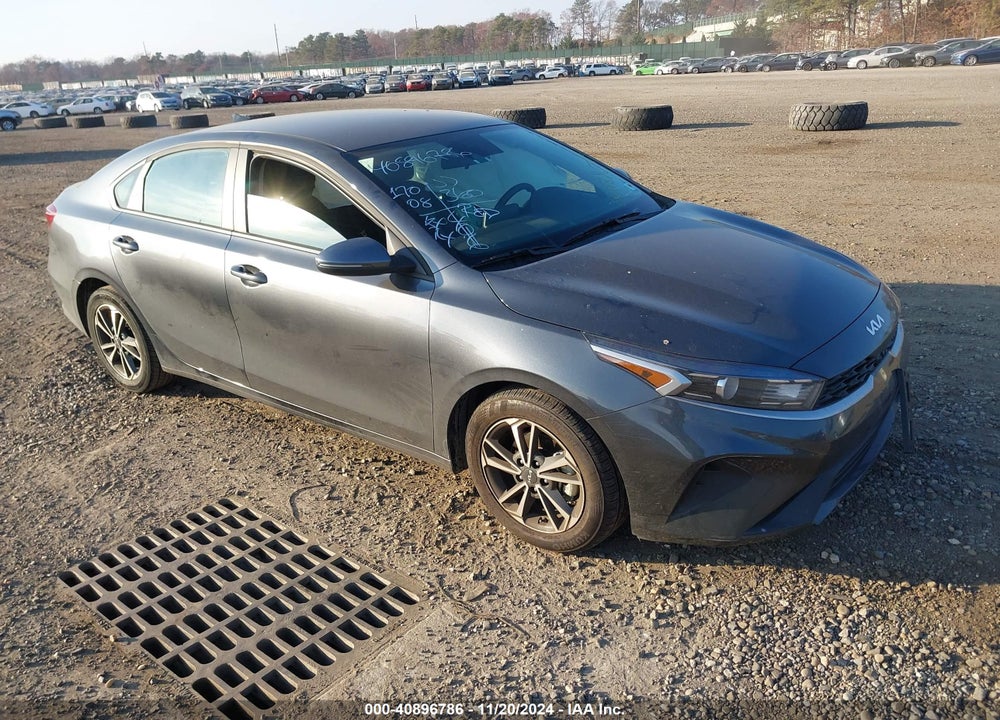 2024 KIA FORTE LXS VIN: 3KPF24AD8RE810218