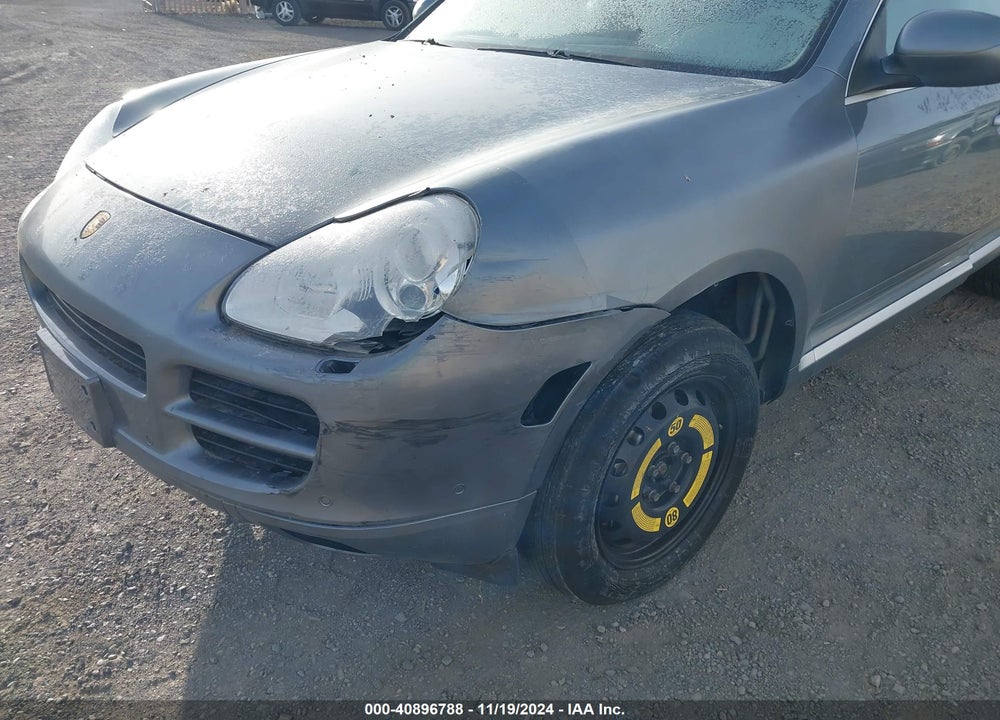 2005 PORSCHE CAYENNE S VIN: WP1AB29P15LA62411