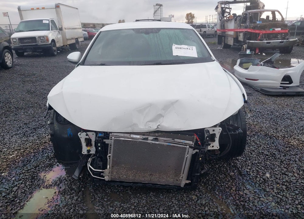 2019 VOLKSWAGEN JETTA GLI VIN: 3VW6T7BU2KM202992