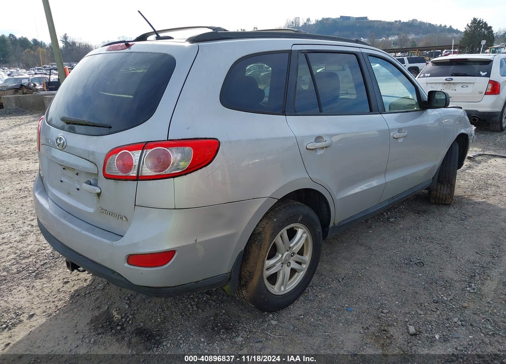 2010 HYUNDAI SANTA FE GLS VIN: 5NMSG3AB3AH400979