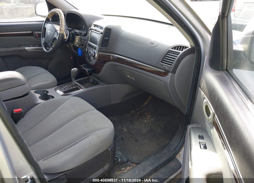 2010 HYUNDAI SANTA FE GLS VIN: 5NMSG3AB3AH400979